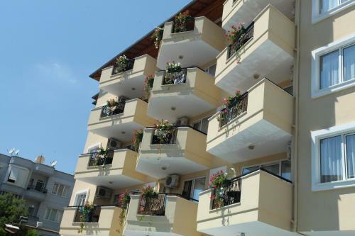 Novella Apart Hotel