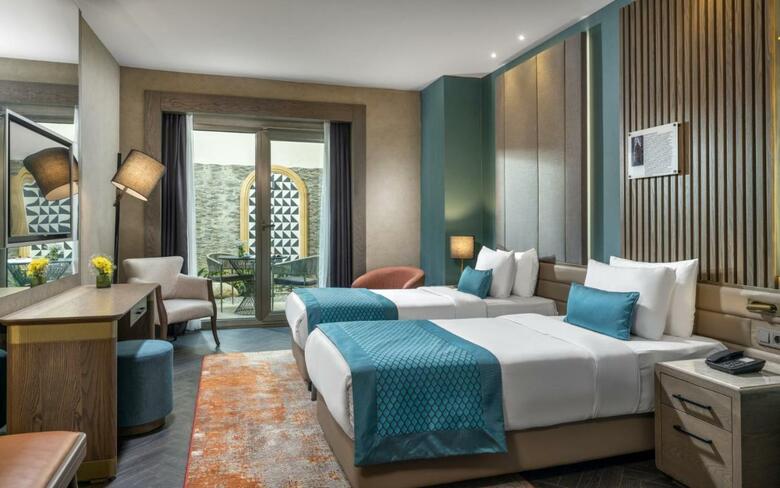 Ramada Istanbul Asia Luxury Hotel
