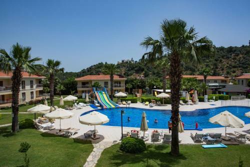 The One Club Hotel