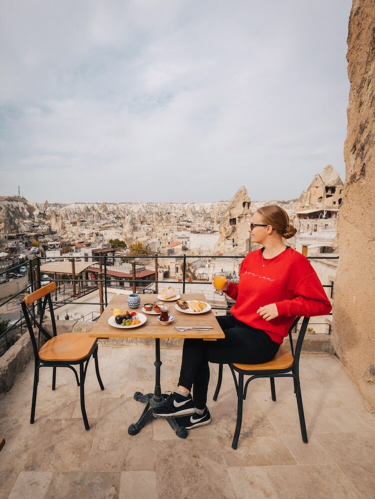 Hotel Artemis Cave Suites
