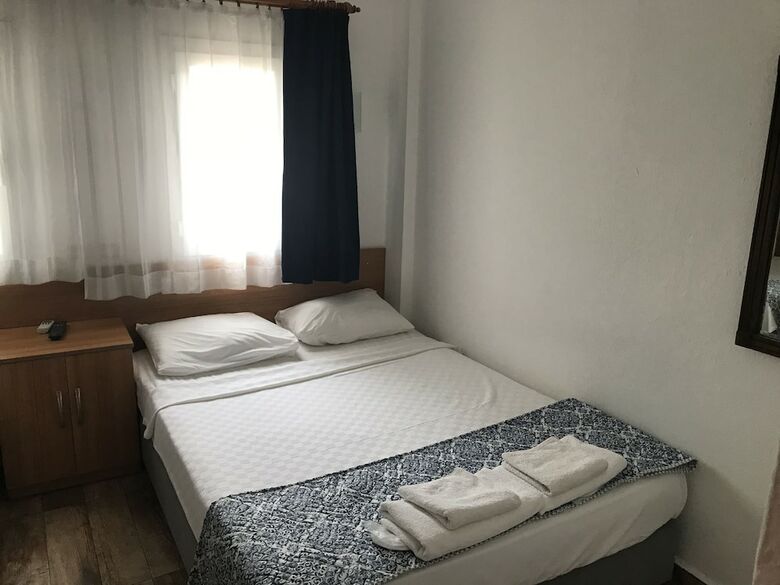 Bed & Breakfast Tay Pansiyon