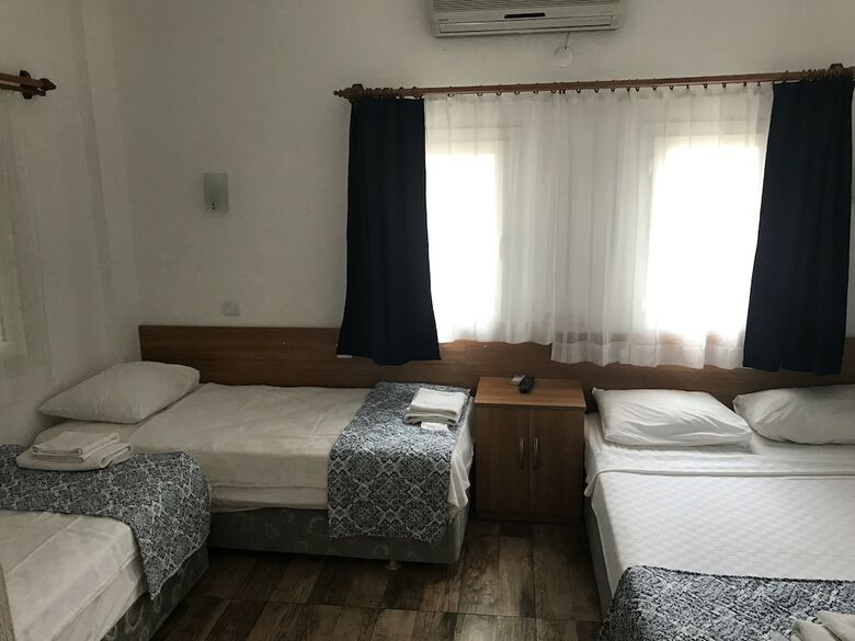 Bed & Breakfast Tay Pansiyon