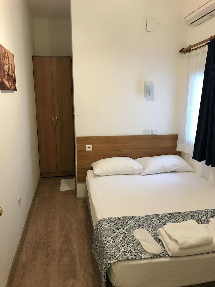 Bed & Breakfast Tay Pansiyon