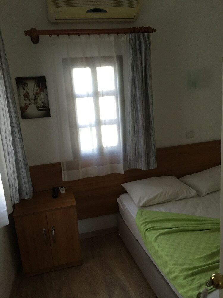 Bed & Breakfast Tay Pansiyon