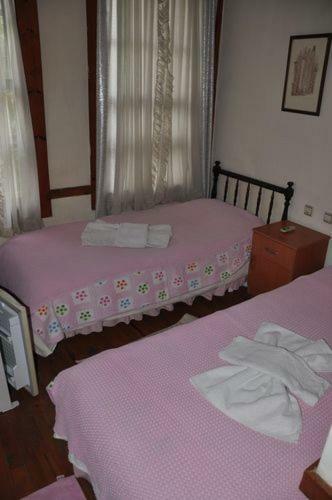 Hostal Kont Pension