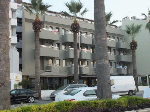 Candan Citybeach Hotel