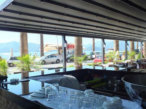 Candan Citybeach Hotel
