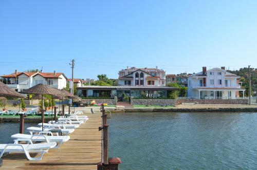 Ezer Hotel