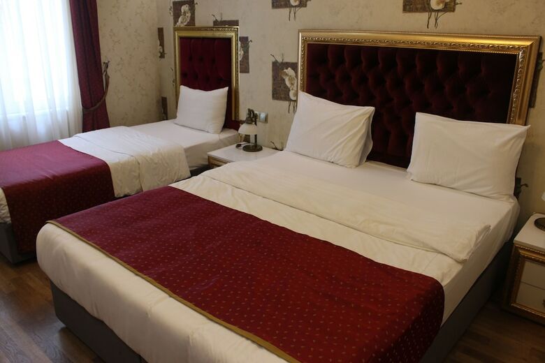 Marmara Deluxe Hotel