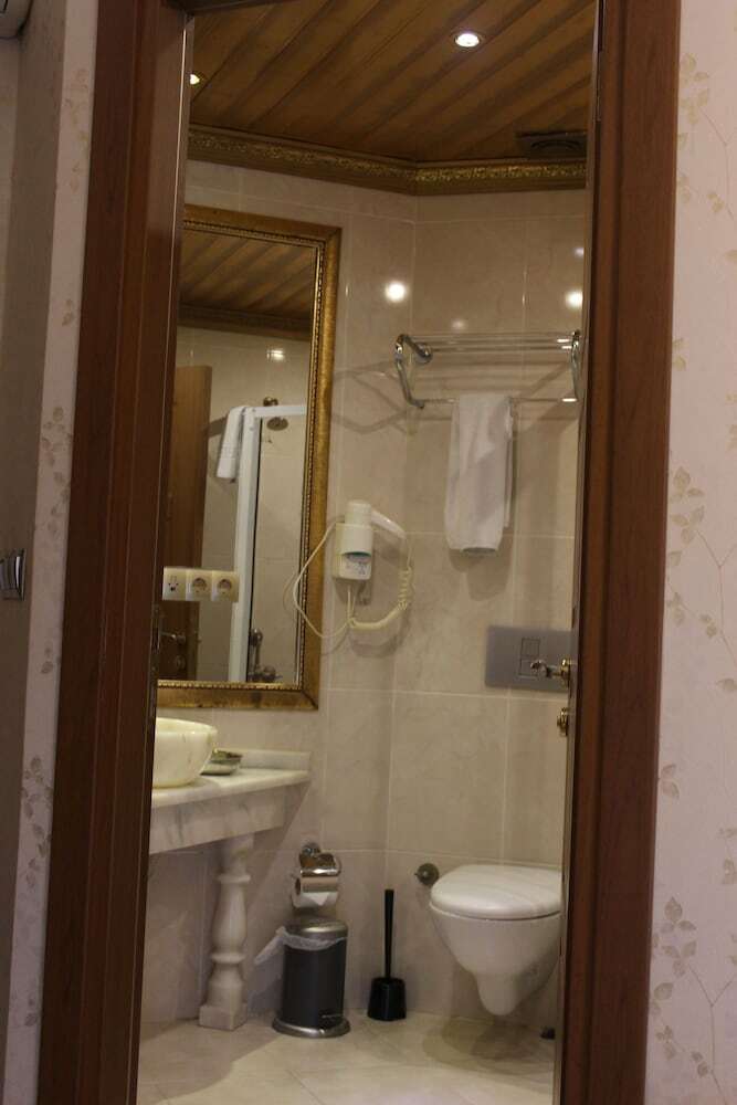 Marmara Deluxe Hotel