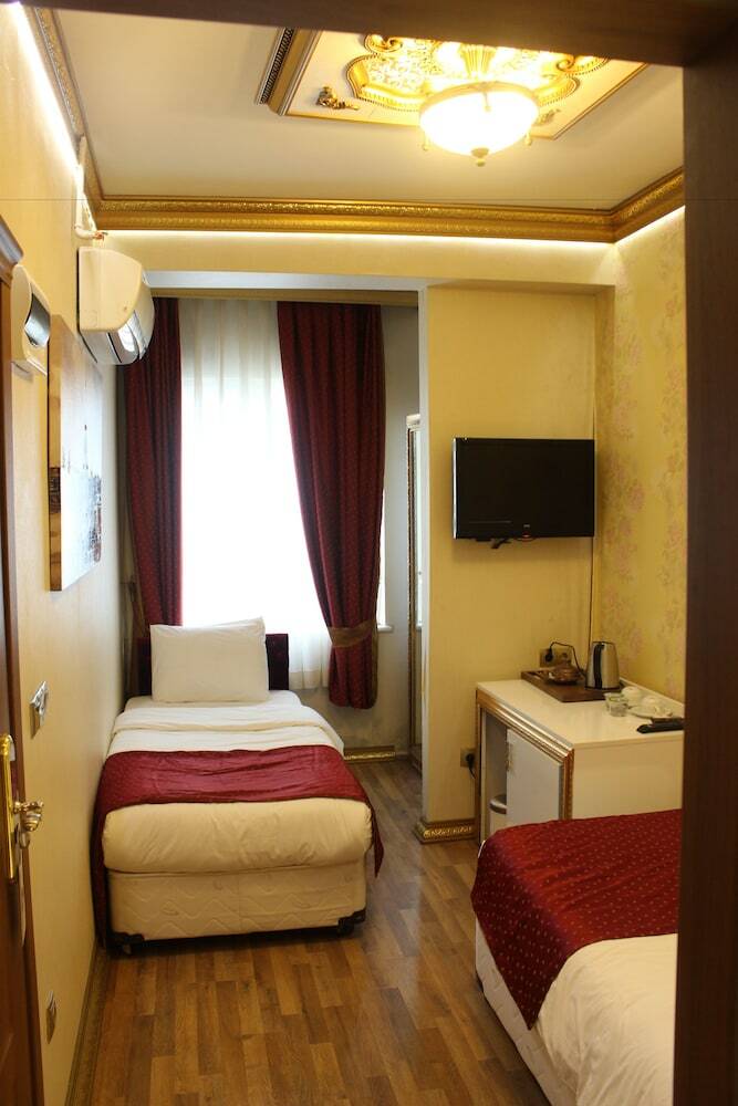 Marmara Deluxe Hotel