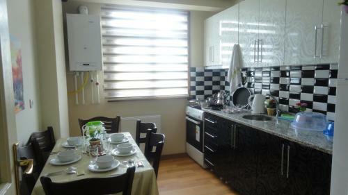 Tuana Apartment