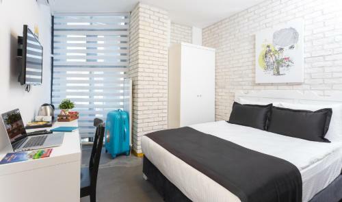 Inn 14 Hostel