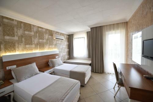 Nicholas Park Hotel