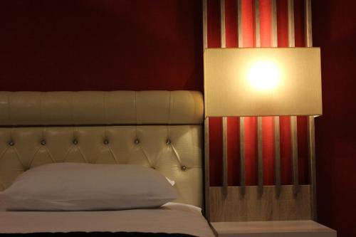 Bed & Breakfast Neba Royal Hotel