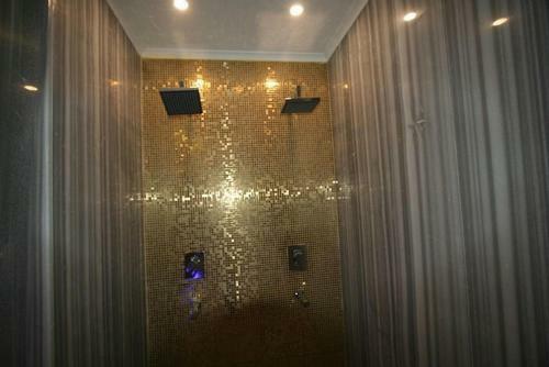 Apartamento Crown City Luxury Residence