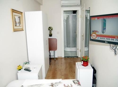 Kadikoy Port Hotel