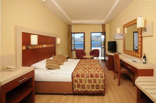 Hotel Green Beach Resort