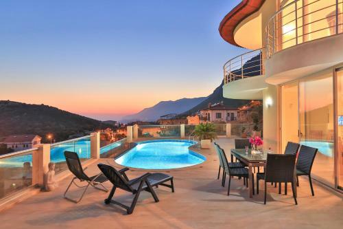Villa Victoria