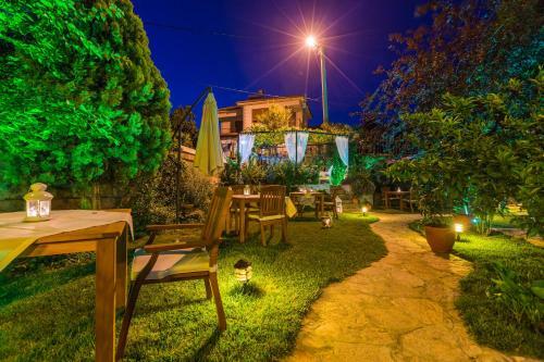 Cunda Esen Hotel