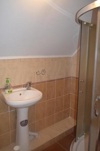 Hostal Sadyba Hatynka