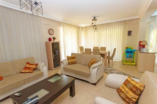 Paradise Town Villas - Hazel Villa