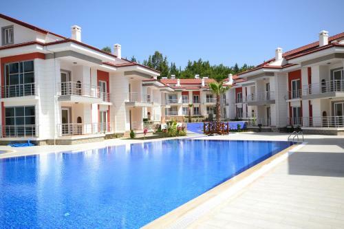 K�rfez Garden Apartments