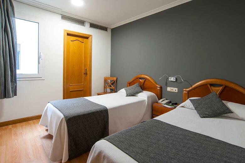 Hostal Izaga