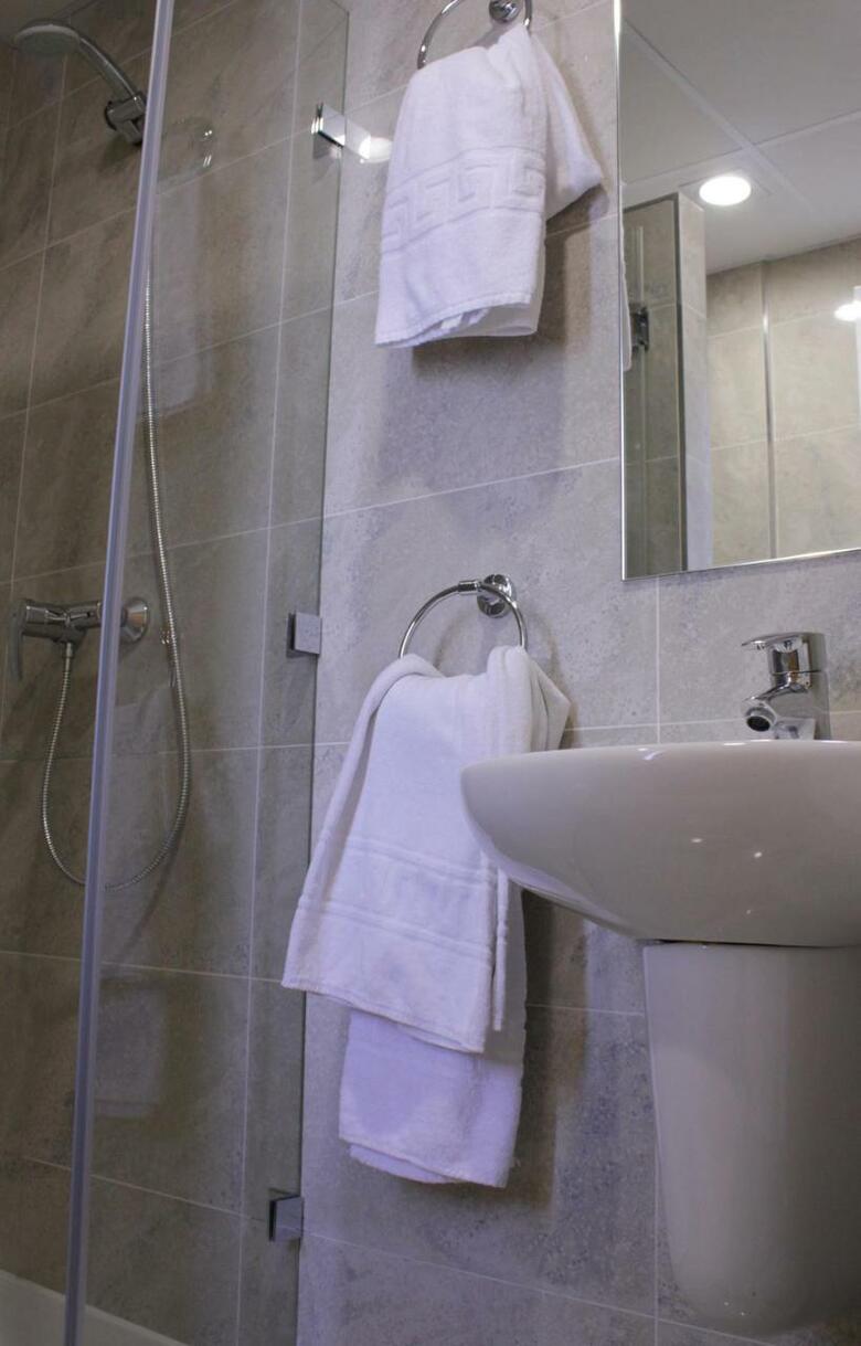 Hostal Izaga