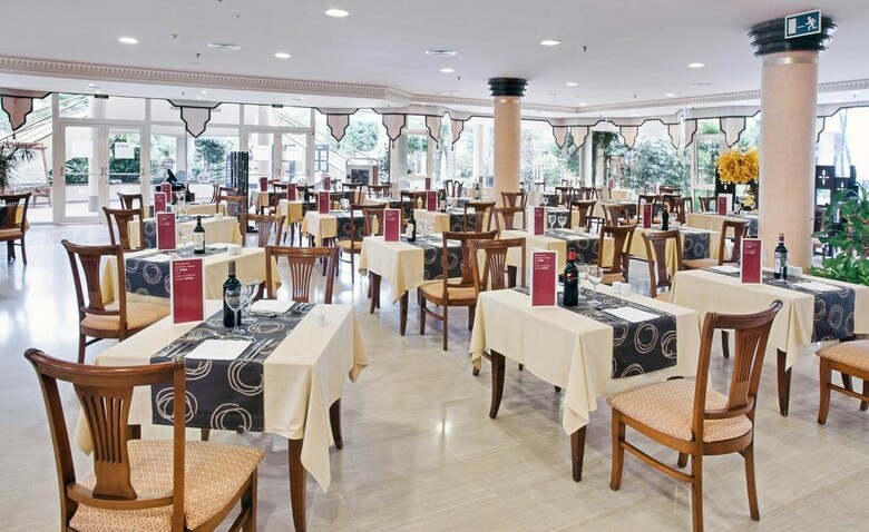 Hotel Barcelo Corralejo Bay S�lo Adultos