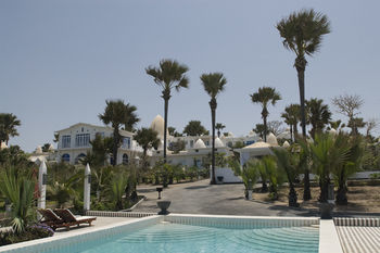 Hotel Coco Ocean Resort & Spa