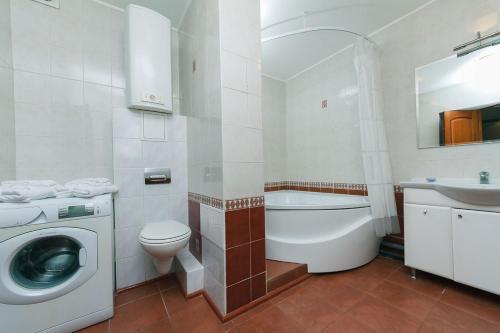 Apartment On Bohdana Khmel'nyts'koho 39