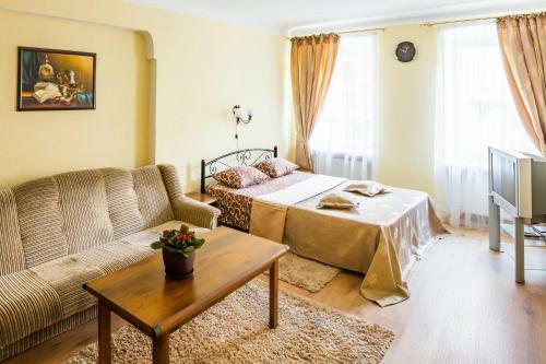 Apartment Krakivska 15