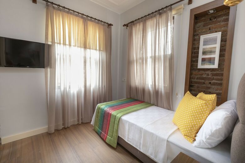Bed & Breakfast Mono Hotel