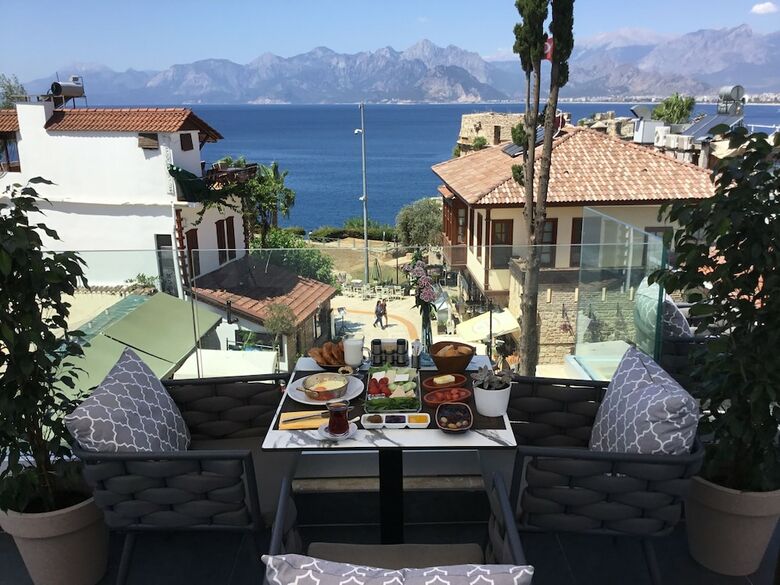 Bed & Breakfast Mono Hotel
