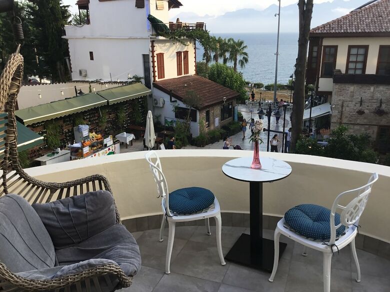 Bed & Breakfast Mono Hotel
