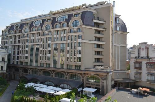 Apartamento Kiev Lodging