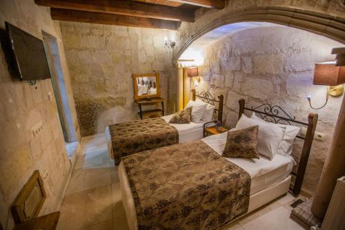 Posada Divan Cave House