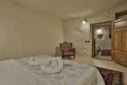 View Cave Hotel