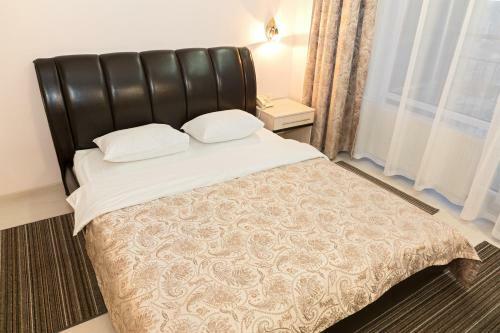 Staybridge Mini-hotel In Most City