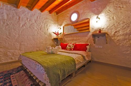 Bed & Breakfast Lilyum Ala�at? - Ta? Ev