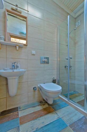 Bed & Breakfast Lilyum Ala�at? - Ta? Ev