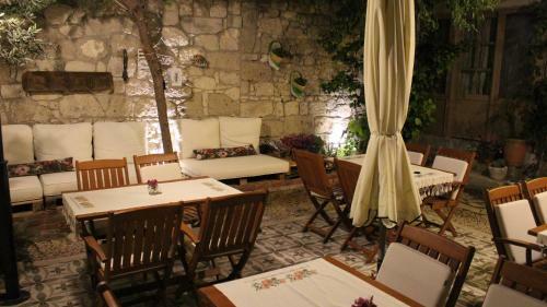Bed & Breakfast Lilyum Ala�at? - Ta? Ev