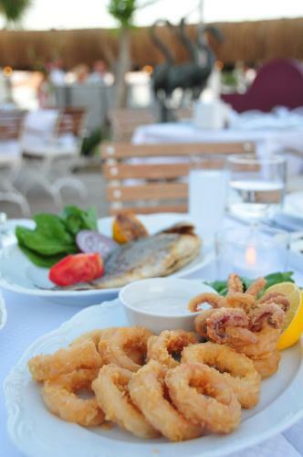 Hotel Kefi Beach & Suites