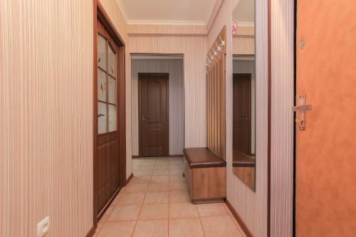 Apartment On Obolonskiy Prospect 12