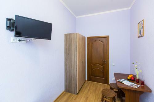 Modern 2br Apartment In Central Lviv