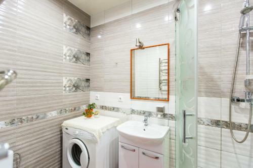 Modern 2br Apartment In Central Lviv