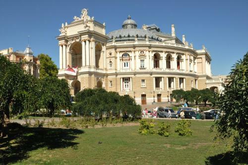 Odessa Apartments Cherkasets