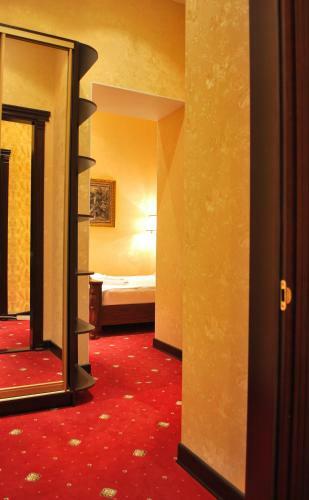 Oreanda Hotel