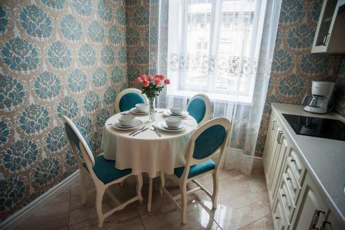 Sunny Apartment